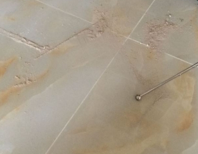 鄂尔多斯市瓷砖空鼓维修公司分享粘合剂选择不当在瓷砖铺贴过程中可能导致以下问题